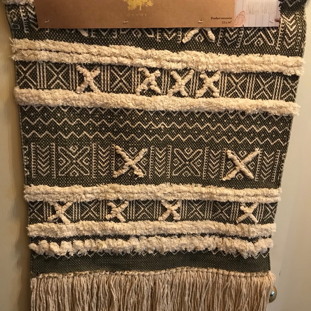 Macrame wall hanging